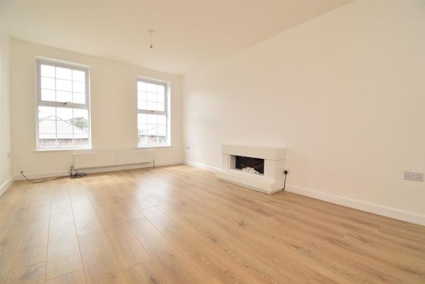 Wentworth Street, Wakefield - Photo 1