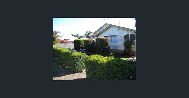 CLAYFIELD CENTRAL FRESH PAINT AND CARPET - Photo 1