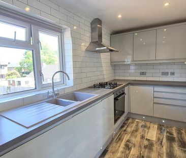 2 bedroom house to rent - Photo 2
