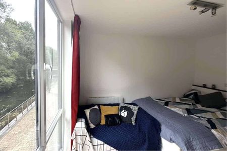 Gold Compact River Studio - Photo 2