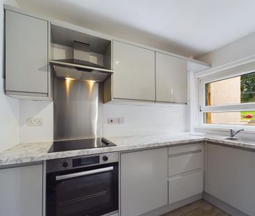 2 bedroom terraced house to rent - Photo 6