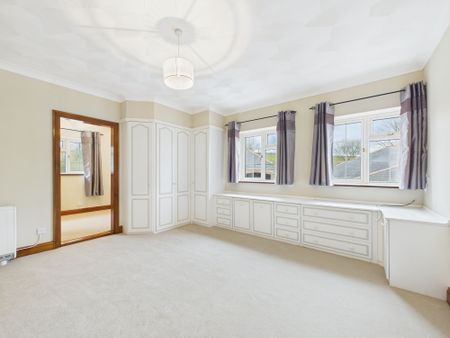 Five bed detached house to rent in Liskeard, Liskeard, PL14 - Photo 2