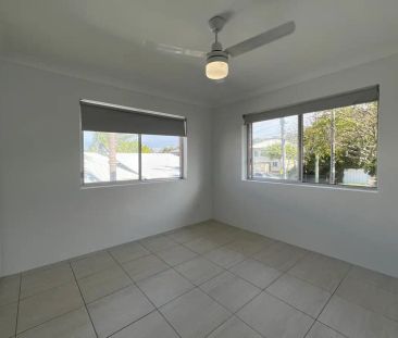 “Modern Unit in Convenient Location” - Photo 5