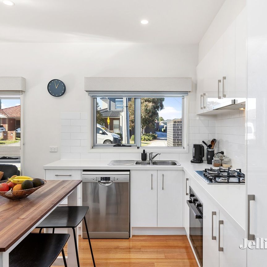 1/7 Marcia Street, Thomastown - Photo 1