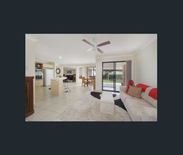 7 Braeroy Drive, Port Macquarie, NSW 2444 - Photo 1