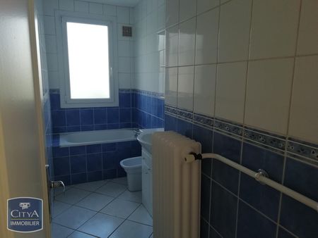 Location Appartement 4 pièces 72m² ST MARTIN D HERES 38400 - Photo 4