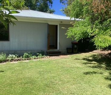 Charming Havelock North 1BR Unit Available now - Photo 1