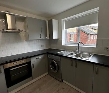 2 bedroom apartment to rent - Photo 4