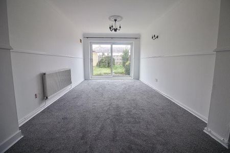 3 bedroom terraced house to rent - Photo 4