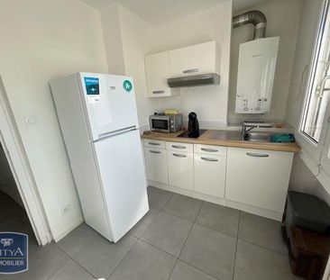 Location Appartement 2 pièces 40m² ST ETIENNE 42000 - Photo 6