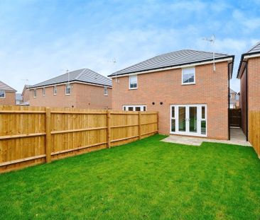 2 bedroom semi-detached house to rent - Photo 4