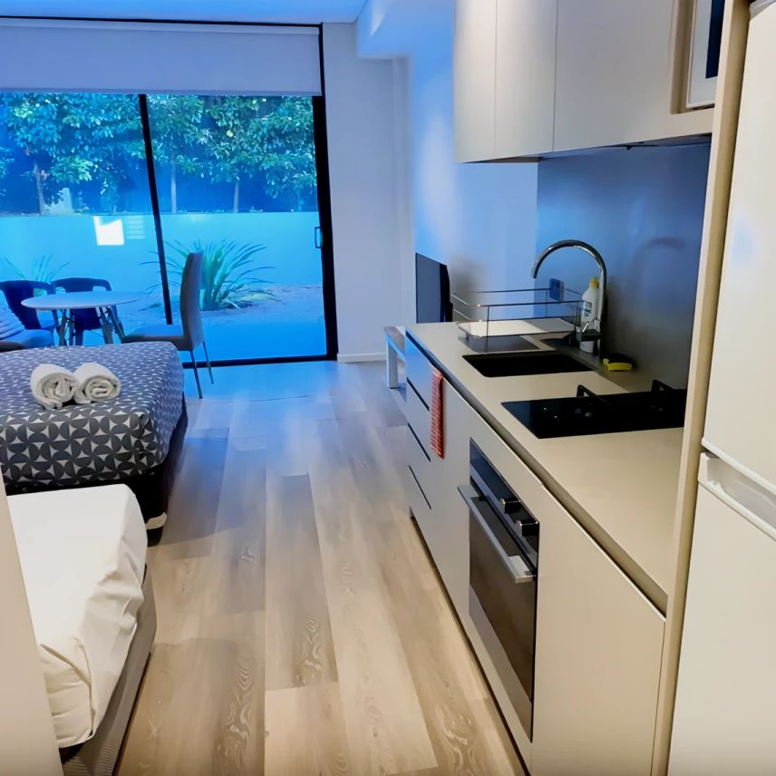 Studio-107 - Photo 1