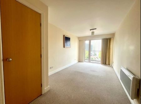 3 bedroom apartment to rent - Photo 2