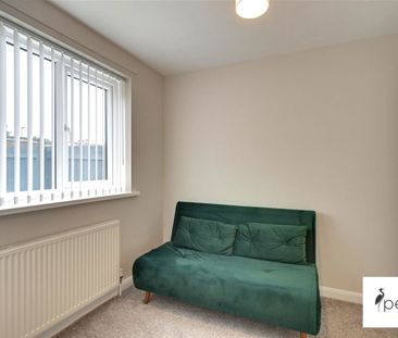 Padstow Close, Ryhope, Sunderland, Tyne and Wear, SR2 0YP - Photo 5
