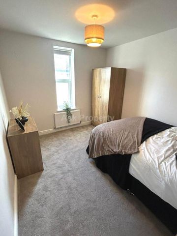 1 bedroom semi-detached house to rent - Photo 2