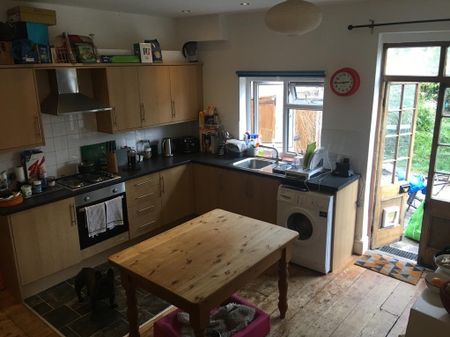 Cleave Street , BS2 9UD - Photo 4