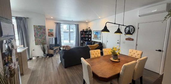 4 1/2 à louer - Photo 2