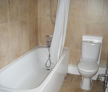 3 bedroom house share to rent - Photo 4