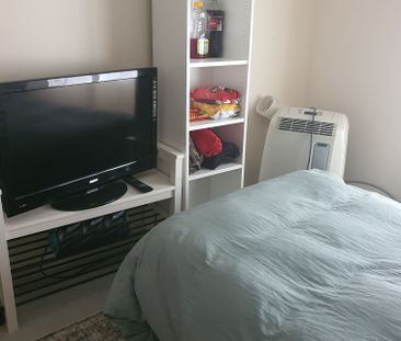 Taylors Lakes - Photo 3