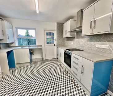 2 bedroom terraced house to rent - Photo 6