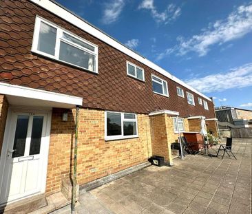 3 bedroom maisonette to rent - Photo 1