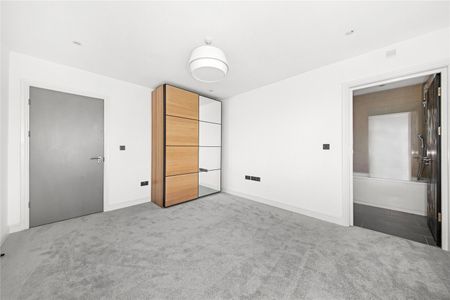 Suffolk Road, London, SE25 - Photo 3