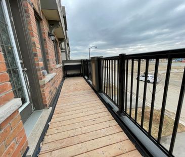 For Lease - 91 Mcalister Avenue, Richmond Hill, Ontario - Photo 6