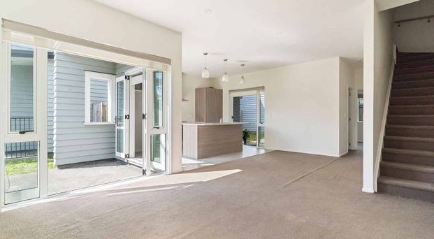 Beautiful Family Home - Photo 1