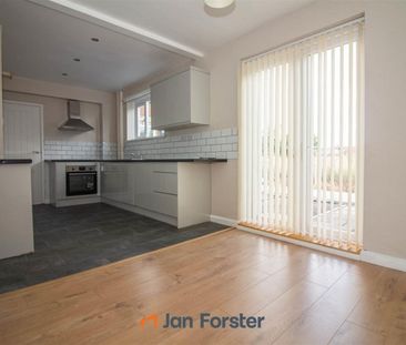 3 Bedroom House - Photo 6