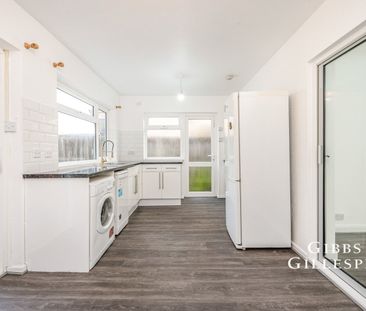 3 Bedroom House to rent - Photo 5