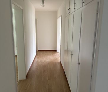 4.5-Zimmerwohnung zu vermieten an ruhiger Lage in Kloten - Photo 2
