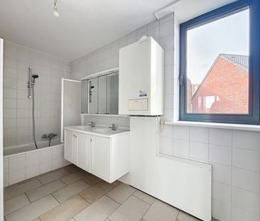 Appartement te huur - Photo 1