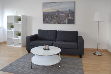 2 Zimmer in Düsseldorf - Photo 2