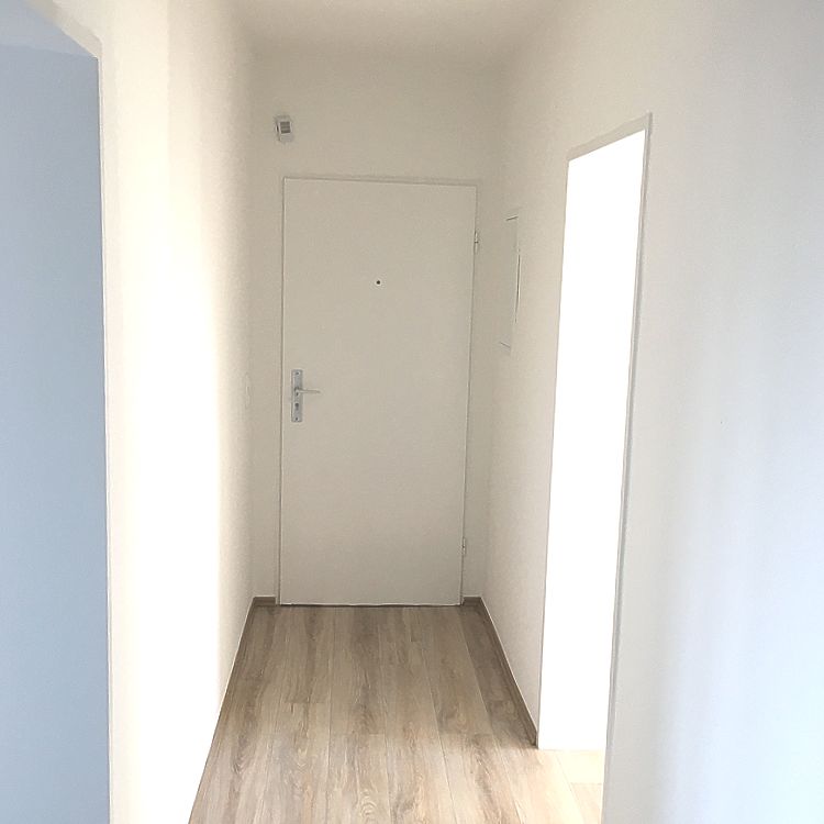 **2-Zimmer Wohnung mit Balkon zum Wohlfühlen** - Foto 1