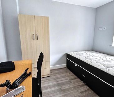 6 bedroom house to rent - Photo 5