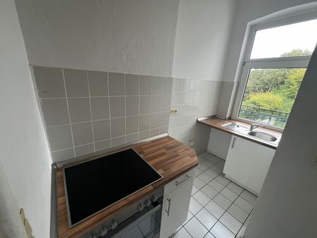 Schöne 2,5 Zimmer Altbau Wohnung im Herzen von Kiel. - Foto 2