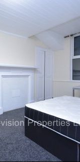 2 Bedroom Flats in Leeds - Photo 1