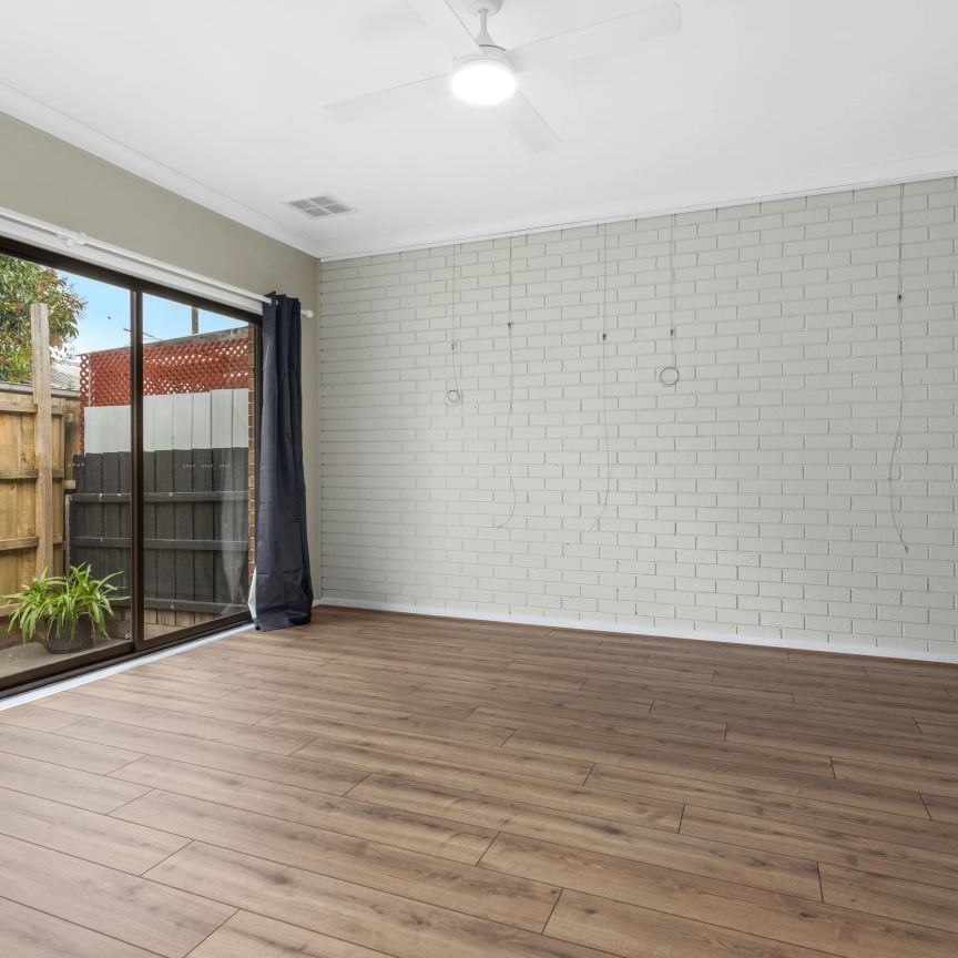 Immaculate Two Bedroom Unit - Photo 1