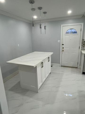 For Lease - 58 Plumbrook Crescent, Toronto, Ontario - Photo 2