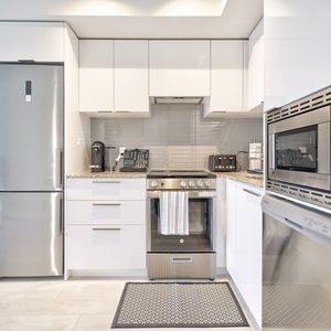 Maitland Terrace - Photo 2