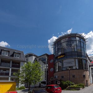 Zentrumsnahe 2-Zimmer-Wohnung mit Dachterrasse in Auerbach – Ab Dezember 2024 verfügbar - Photo 2