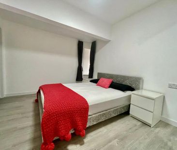 1 bedroom house of multiple occupation to rent - Photo 4