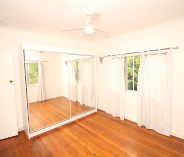 67 Romea Street, The Gap. - Photo 4