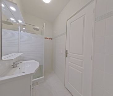 Location Appartement 1 pièce 28m² ST MANDE 94160 - Photo 2