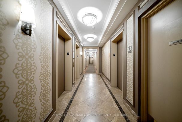 For Lease - 9245 Jane Street Unit# 402, Vaughan, Ontario - Photo 1