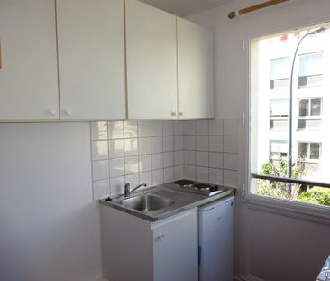 Location Appartement 1 pièce 13m² ASNIERES SUR SEINE 92600 - Photo 2