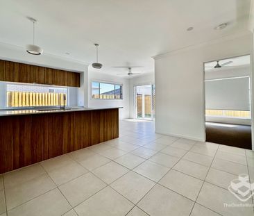 BRAND-NEW 4-BEDROOM FAMILY HOME – AVAILABLE NOW - Photo 5