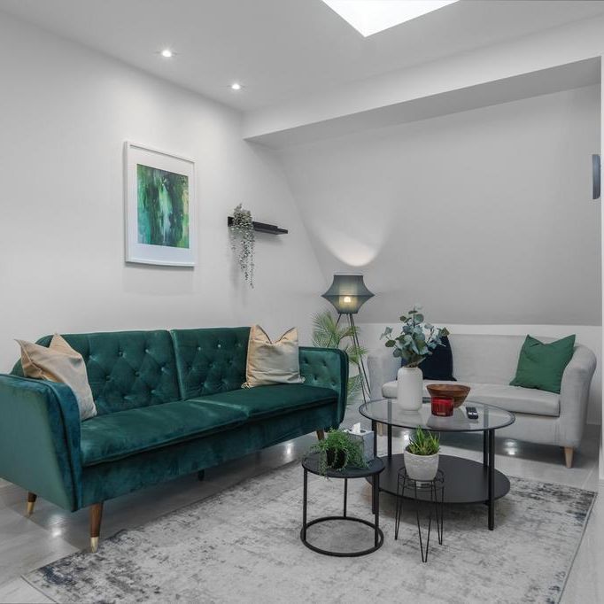 2 bedroom flat to rent - Photo 1