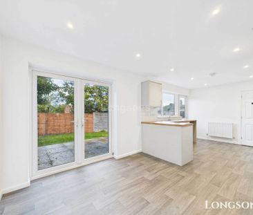 St Andrews Close, Holme Hale - Photo 1