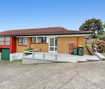 28A Birman Close, Half Moon Bay, Auckland - Photo 1